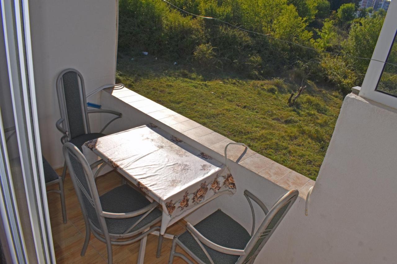 Apartments Murati อุลซิน ภายนอก รูปภาพ