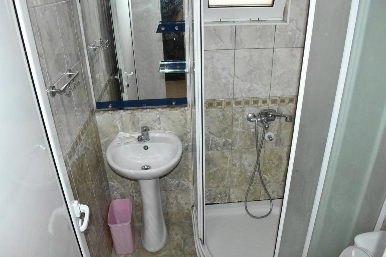 Apartments Murati อุลซิน ภายนอก รูปภาพ